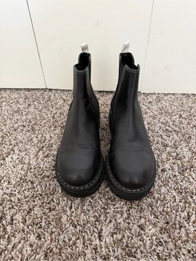 Black Chelsea Boots